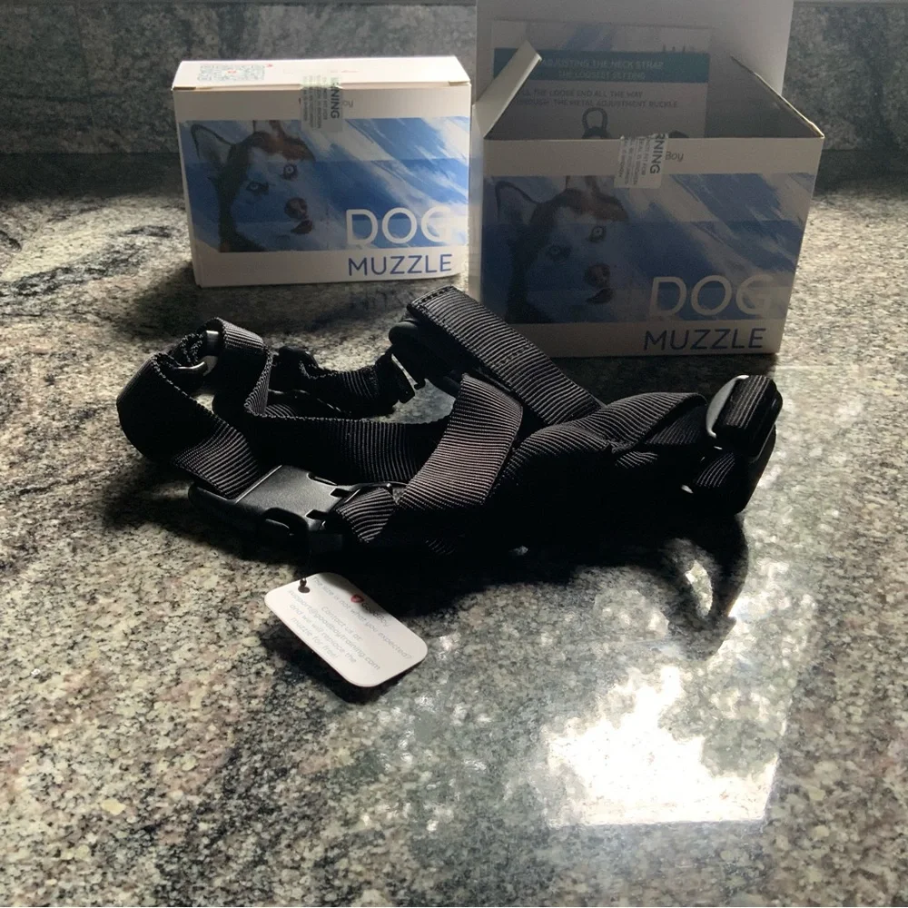 Dog Muzzle – Adjustable Black Soft Nylon,NWT, Large, Lightweight,breathable, two
